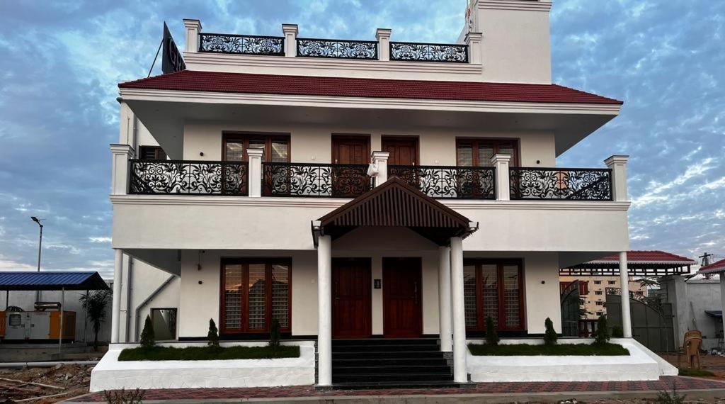 Grb Resort Tiruchchendūr Eksteriør bilde